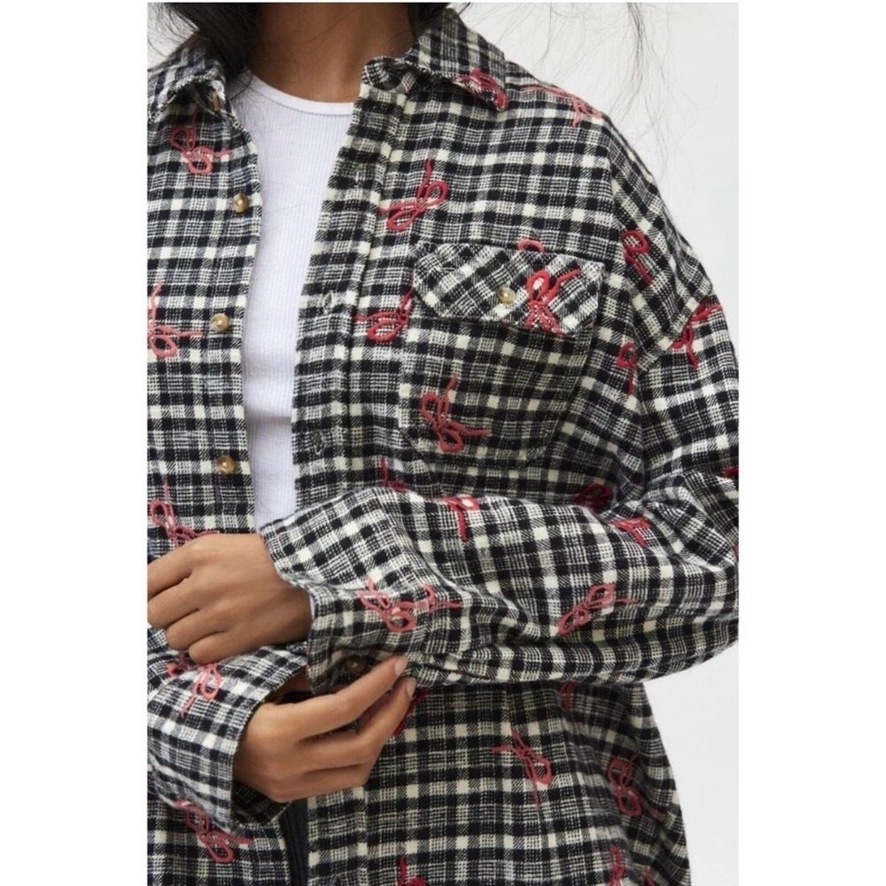 NWOT BDG Urban Outfitters Dani Embroidered Flannel Shirt Tunic Top Oversized, L - Picture 2 of 15